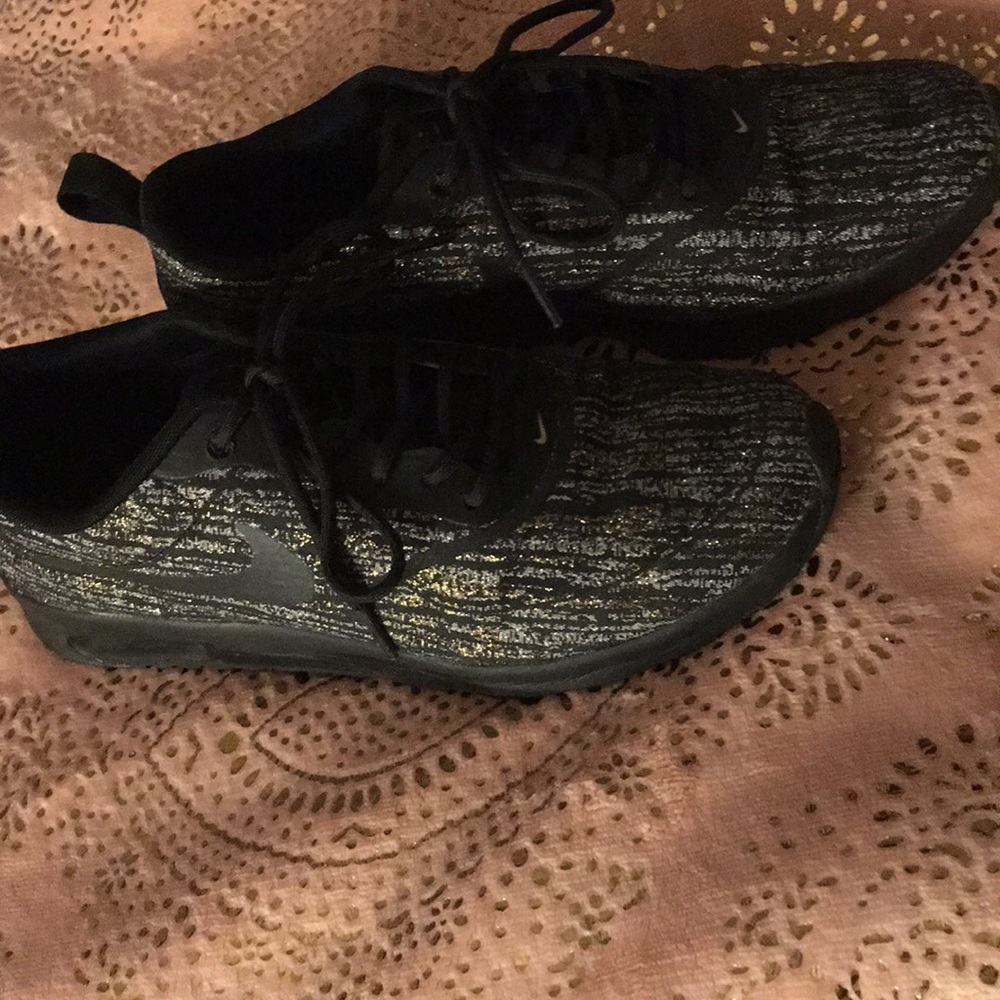 Nike black and gold